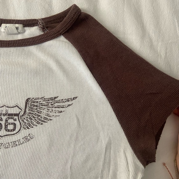 Garage tee - Picture 3 of 4